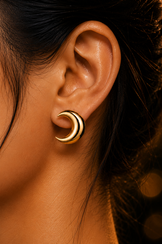 SORVE Gold Crescent Moon Stud Earrings | Minimal Luxury Jewelry