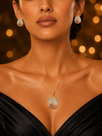 SORVE Elegant Teardrop Pendant Necklace Set