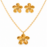 SORVE Golden Floral Pendant Necklace Set