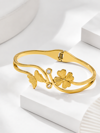 SORVE Butterfly Bloom Gold Bracelet – Luxury Crystal Cuff