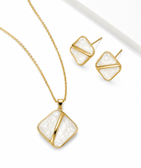 SORVE Elegant White Stone Jewelry Set – Premium Gold Finish