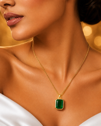 SORVE Minimal Green Stone Necklace – Luxury Everyday Jewelry