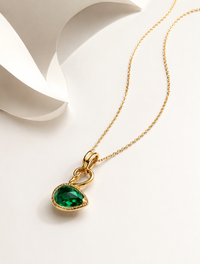 SORVE Emerald Crystal Pendant Necklace