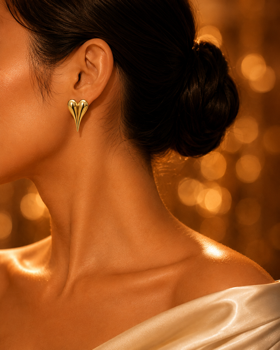 SORVE Gold Heart Spike Stud Earrings | Minimal Luxury Jewelry
